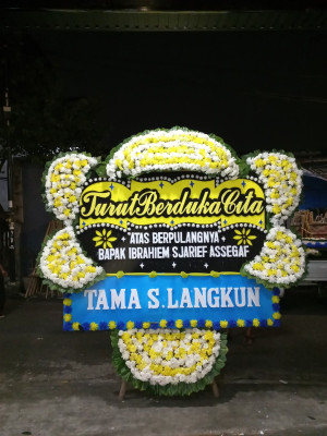 Papan Bunga Duka di Bojonggaling
